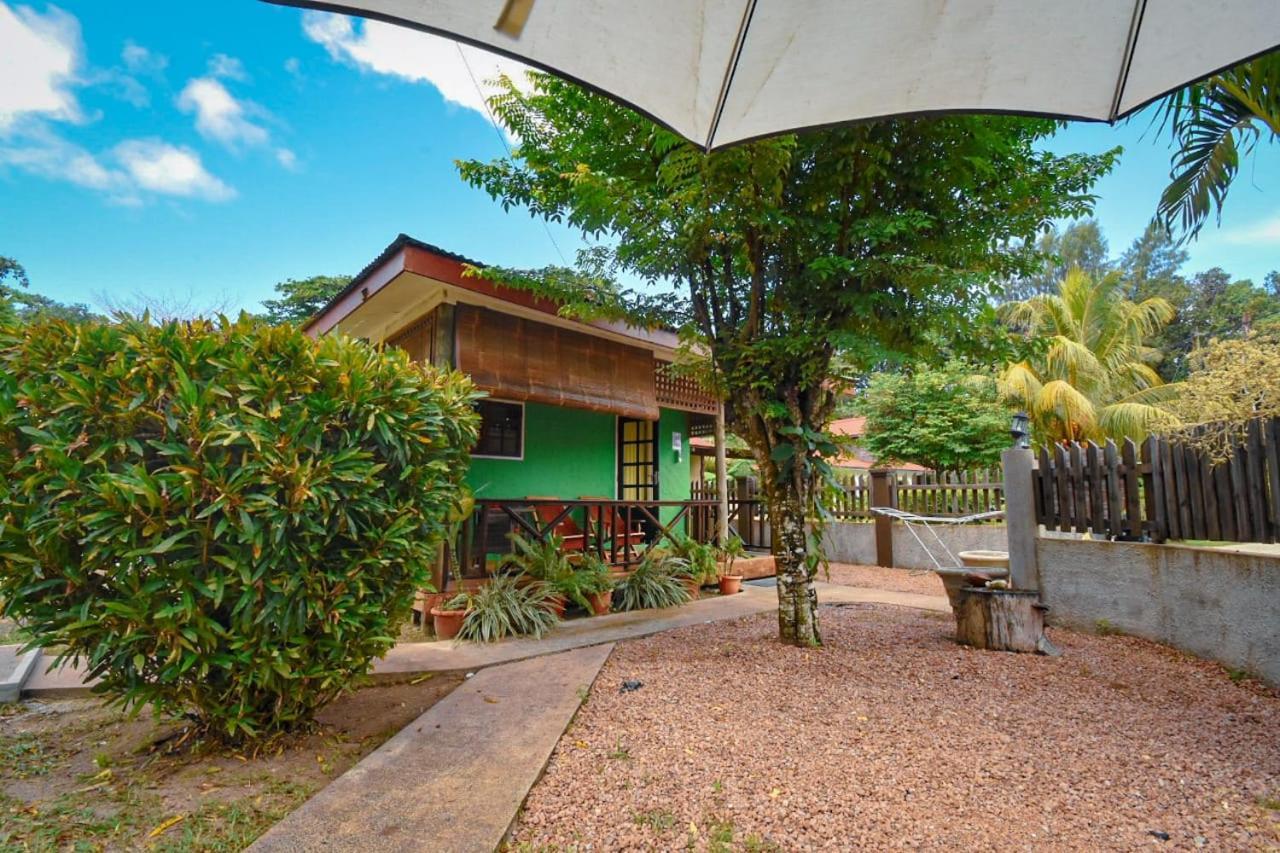 Fern Lodge Self Catering La Digue Exterior photo
